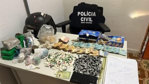 PC prende faccionados por homicídios, tráfico de drogas e extorsões a comerciantes em MT