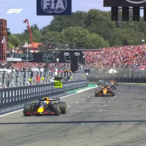 Max Verstappen ultrapassa Piastri na 1ª volta, domina prova e vence GP de Ímola