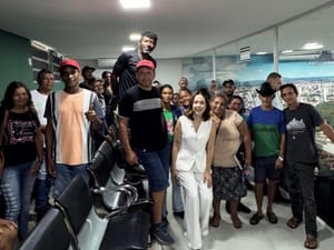 Vereadora diz que catadores estão sem emprego e cobra entrega de cooperativa