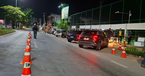 Ações da Lei Seca prendem nove motoristas por embriaguez e remove 55 veículos em Cuiabá
