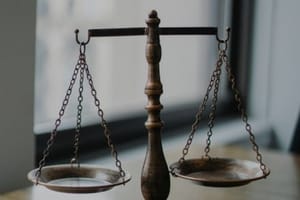 Construtora é despejada de imóvel comercial em Cuiabá após acumular dívida de R$ 657 mil