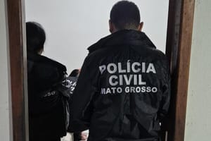 Operação confisca drogas, bens e dinheiro, e causa prejuízo de R$ 35 milhões ao crime organizado