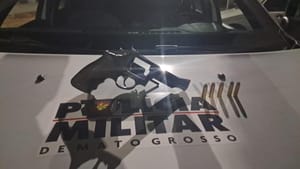 Faccionados invadem residência e fazem casal e bebê reféns