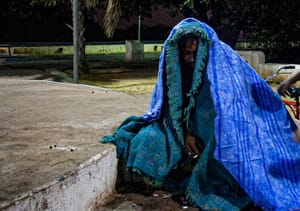 VG faz ação para acolher pessoas em situação de rua com distribuição de sopa e cobertores