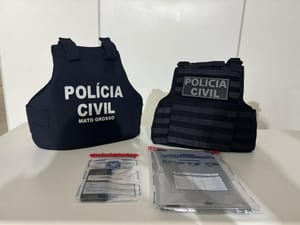 Professor é preso por beijar alunas de 8 e 10 anos de idade em escola municipal