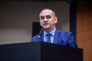 ALMT discute renovação da concessão dos serviços de distribuição de energia elétrica