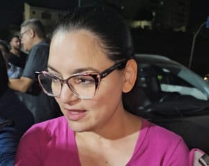 Vereadora nega subir no mesmo palanque de Lula em eventual entrega de casas em Cuiabá