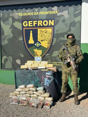 "Mulas do tráfico" morrem em confronto com o Gefron na fronteira de Cáceres; drogas apreendidas