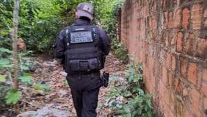 Polícia Civil deflagra operação contra faccionados por cemitério clandestino com onze corpos