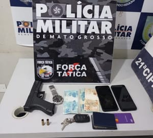 Motorista é preso pela PM após dar apoio a roubo em residência na capital