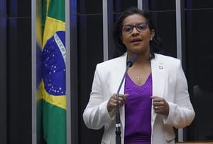 Deputada diz que União Brasil  ainda não definiu candidato ao Governo do Estado