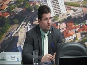 Vereador propõe realocação de ambulantes da 13 de Junho para o Beco do Candeeiro