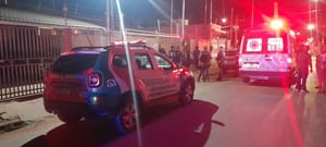 Mulher grávida é executada a tiros dentro de casa; carro usado no crime foi incendiado