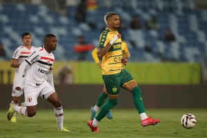 Derrota do Cuiabá tem pênalti perdido e denúncia de racismo na Arena Pantanal