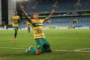 Cuiabá vence o Amazonas por 3 a 1 na Arena Pantanal, encerra jejum e volta ao G-4 da Série B
