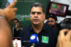 Emanuel diz que contrato com CS Mobi é “legal” e lucro da empresa é menor que o da Águas Cuiabá