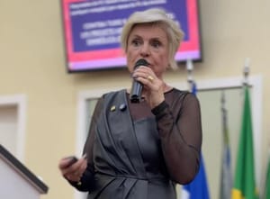 Senadora cita falta de repasses de Emanuel Pinheiro e que má gestão colapsou Santa Casa