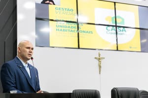 Prefeito admite rombo bilionário nas finanças da prefeitura: “preocupante”