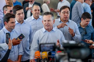 Mauro minimiza aproximação entre Jayme e Janaina Riva: “políticos podem conversar”