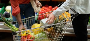 Cuiabanos têm novo alívio no bolso com segunda queda consecutiva no custo