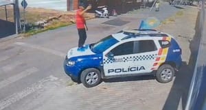 Criminoso sobe em viatura da Polícia Militar para gravar vídeos de apologia ao crime em MT