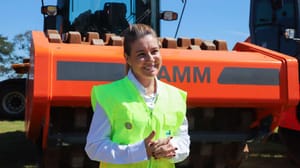 Prefeita descarta Assembleia e admite desejo em disputar novo mandato em Várzea Grande