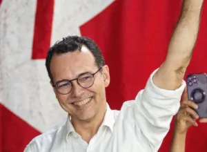 Lúdio Cabral  defende união contra avanço da extrema-direita em eleição interna do PT