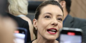 Com WF no páreo, Prefeita de VG sinaliza preferência por Pivetta, mas diz que seguirá orientação do PL