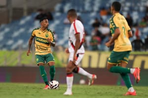 Dourado sai atrás, vira o jogo, mas cede empate ao Atlético-GO na Arena Pantanal