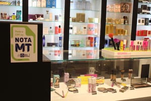 Roupas, perfumes e calçados lideram lista de presentes no Dia dos Pais; veja como economizar