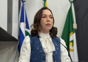 Vereadora reage à proposta de privatizar gestão das escolas: “Se não quiser, entrega o cargo”