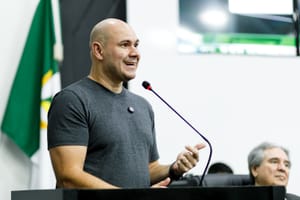 Abilio rebate Botelho e cobra emendas para Cuiabá: “ainda não mandou um centavo”