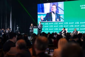 Presidente destaca liderança da Assembleia em fórum de desenvolvimento sustentável