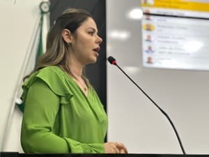 Vereadora aprova mudança na Saúde e aposta em resultados com nova secretária