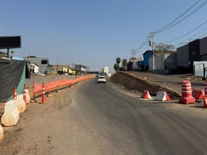 Trecho da avenida Miguel Sutil na capital é liberado após alargamento das pistas