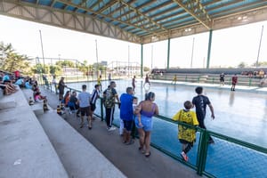 Prefeitura de Cuiabá amplia acesso ao esporte com abertura de quadras escolares