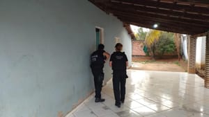 PC prende 7 membros de facção por extorsão a comerciantes e lavagem de dinheiro