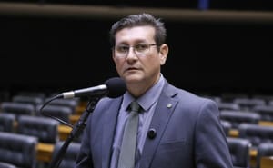 Deputado acusa STF de interferir em votações e defende PEC da Blindagem