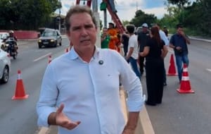 Vice-prefeito promete trocar empreiteira devido má qualidade de obras em Várzea Grande