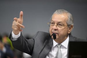 Jayme Campos chama PEC da Blindagem de ‘excrescência’; Senado rejeita a proposta
