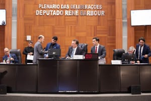 Assembleia repassa ao Tribunal de Justiça competência para definir valores de auxílios