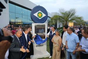 Referência no país, Governo de MT inaugura nova sede do laboratório central de saúde