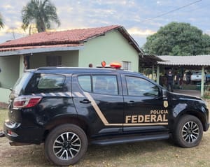 Polícia Federal derruba esquema de tráfico de drogas em caminhões boiadeiros em MT