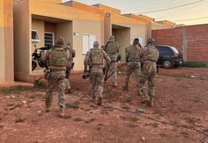 Grupo aplica golpe de R$ 250 mil em cooperativa de MS e é alvo de operação em Cuiabá e VG