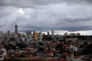 INMET emite alerta amarelo de tempestade com risco de granizo em Cuiabá e outras 40 cidades