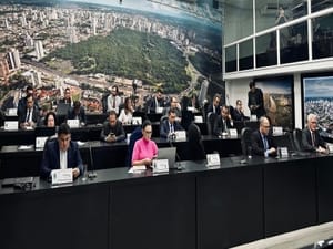 Com 23 votos, Câmara aprova proposta que dificulta processo de cassação de vereadores