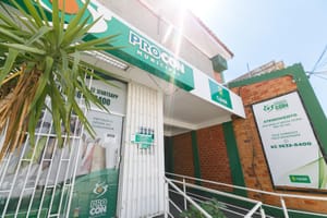 Procon de Cuiabá intensifica ações contra bebidas adulteradas