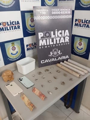 Cavalaria da PM apreende adolescente com porções de drogas em Cuiabá