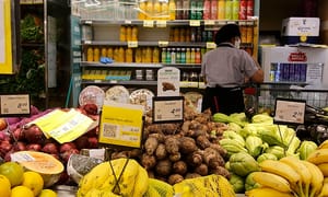Alimentos recuam e cesta básica volta a custar menos de R$ 800 em Cuiabá