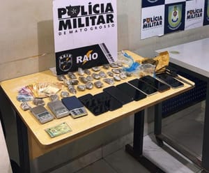 PM apreende porções de maconha, cocaína e prende suspeito em flagrante por tráfico